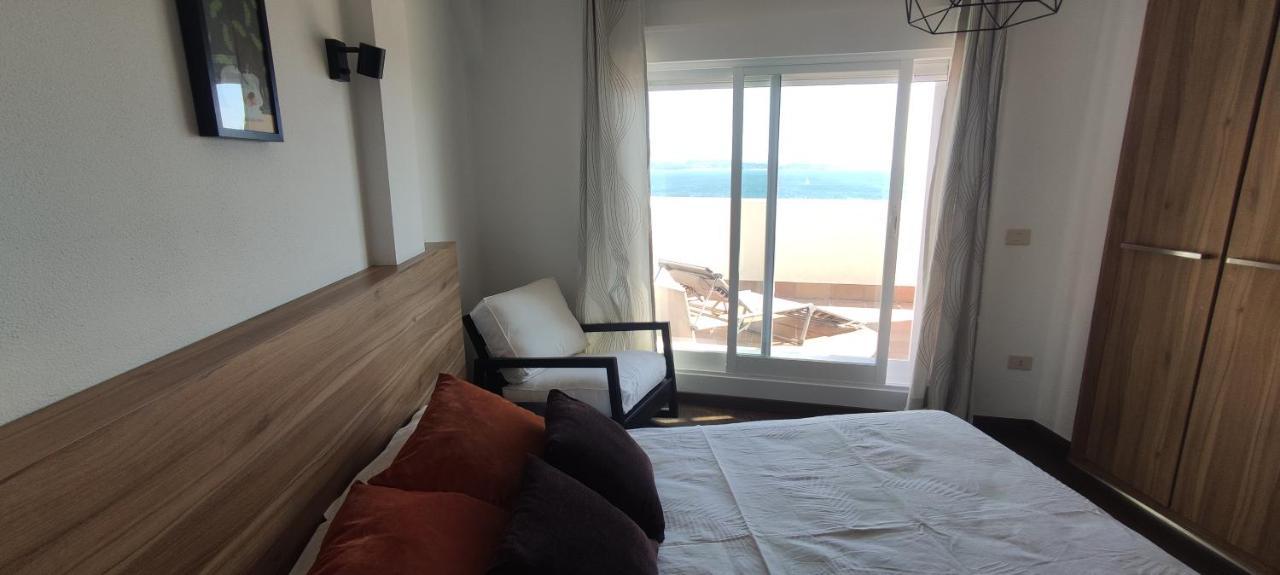 Atico Con Amplia Terraza Y Espectaculares Vistas Apartment Sanxenxo Exterior photo